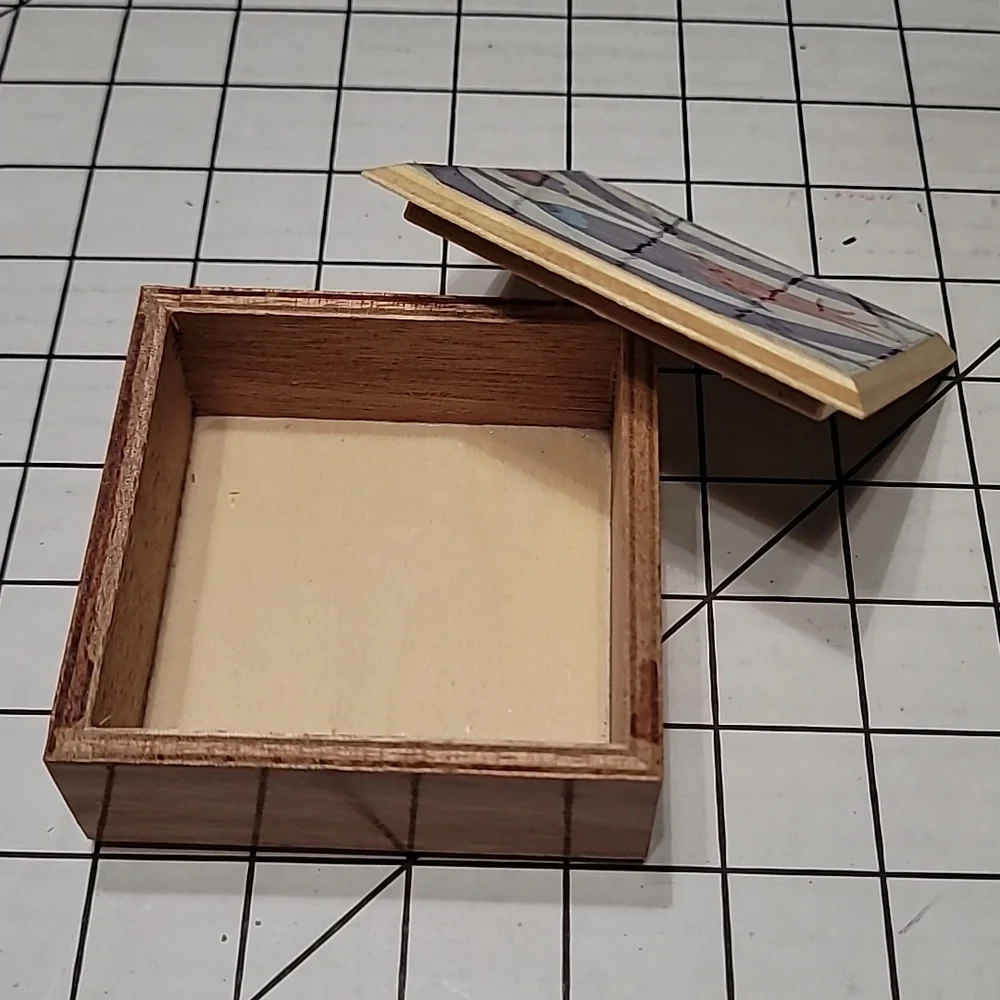 Trinket Box - Picture 3 of 11